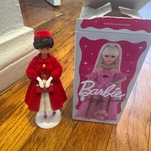 Pop MART Barbie Style Icon Series Collectible Figure- 1962 Silken Flame Barbie